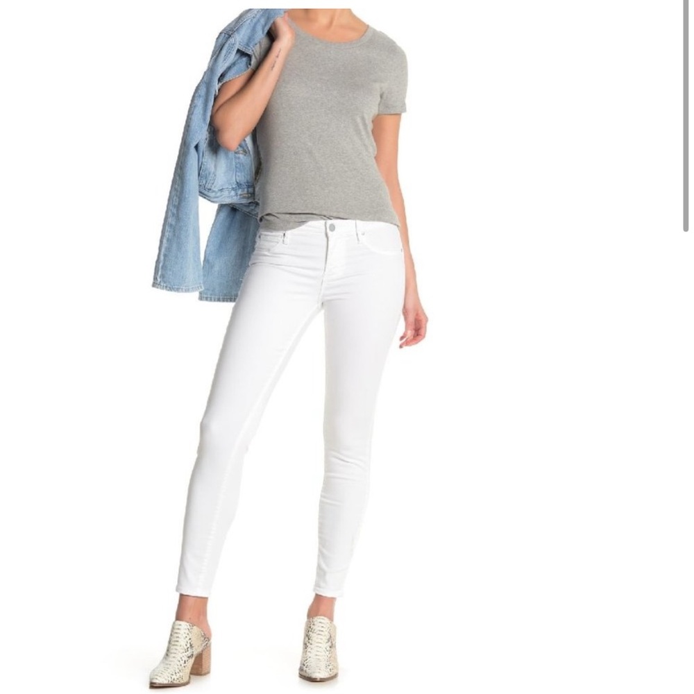 Articles of Society White Skinny Jeans Size 26